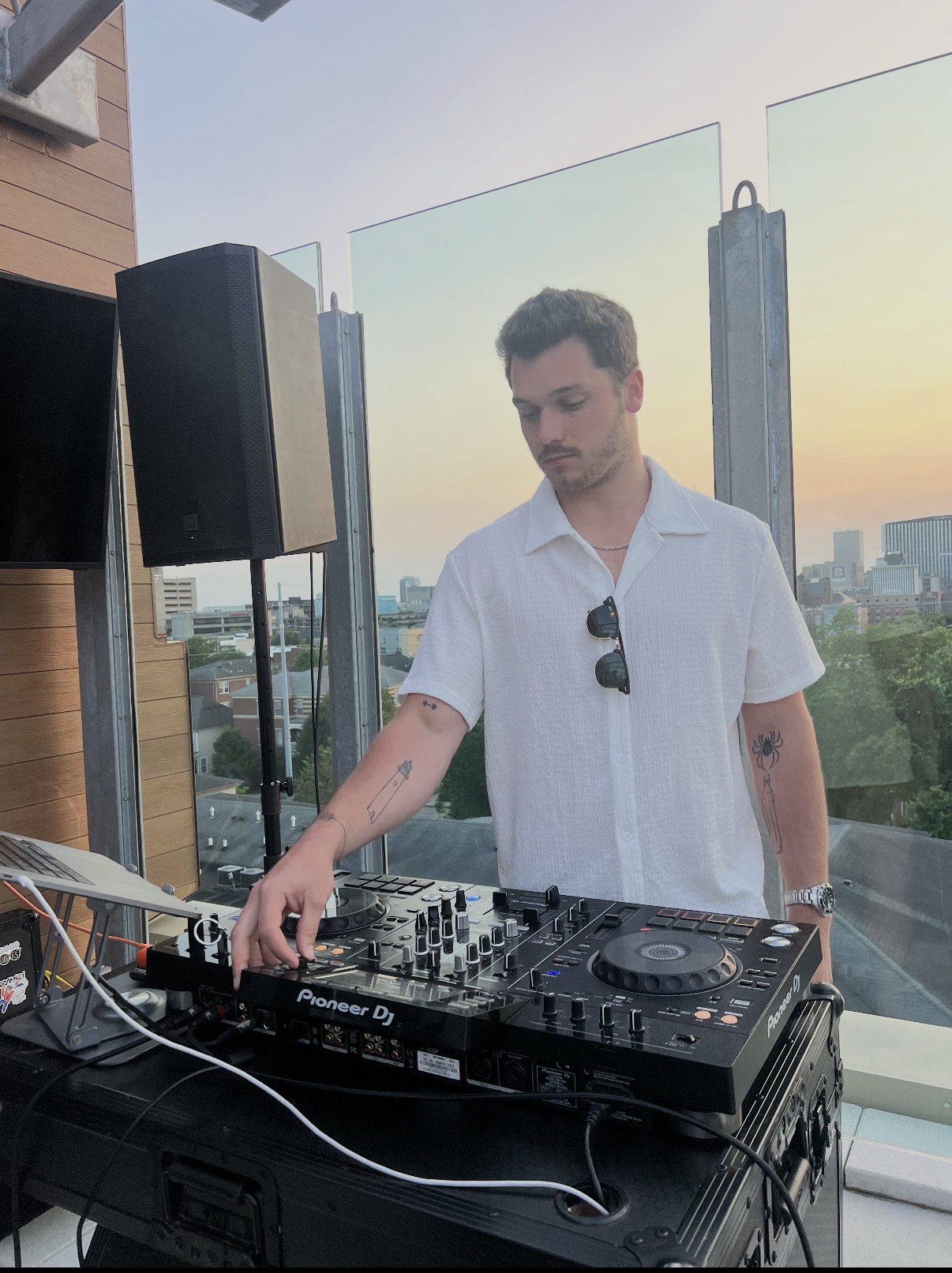 Perry rooftop sunset set